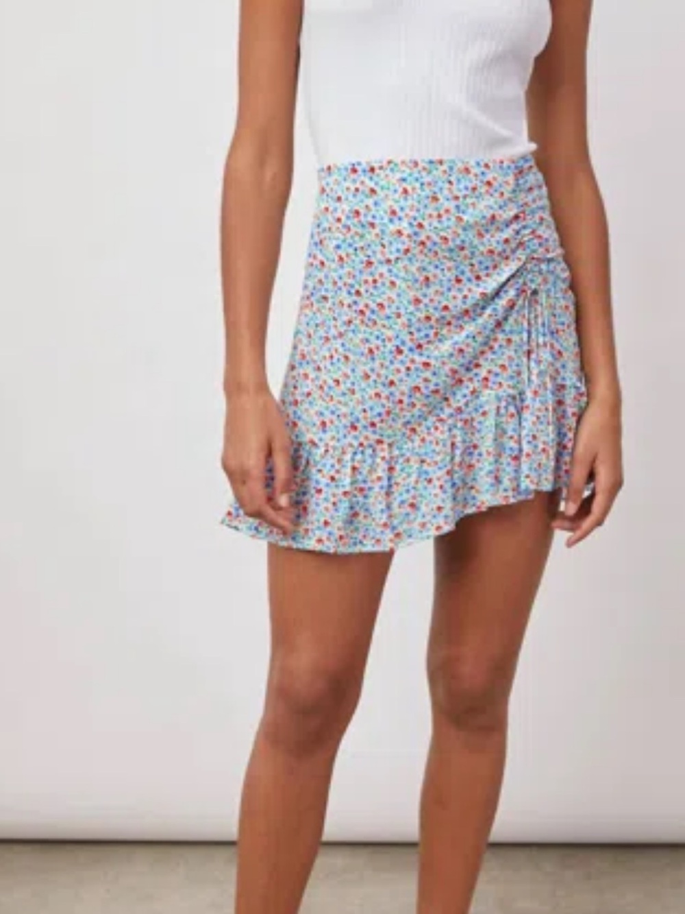 Rails Laura Wild Daisies Floral Print Side Ruching Mini Skirt Back Zip Size M